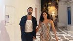 Νησιώτικο γλέντι στην Πάρο για τα γενέθλια της Χριστίνας Μπόμπα - Με ελληνικές σημαίες και χορούς πάνω στα τραπέζια