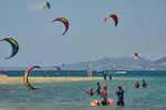 Η Πάρος στους κορυφαίους προορισμούς για Kite Surfing με αναγνώριση από την TUI Musement και το Euronews