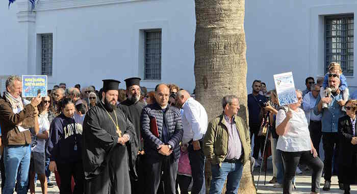 Πάρος: Το Συντονιστικό των Φορέων για τη συγκέντρωση για το νερό