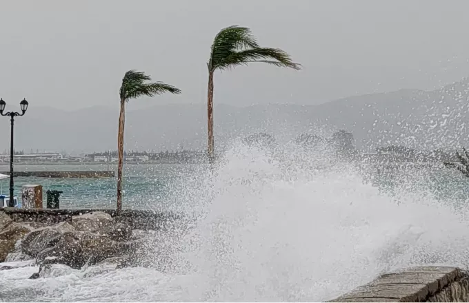 Πολικό Jet: Τσουχτερό κρύο και ισχυροί άνεμοι σήμερα - Πότε ανεβαίνει η θερμοκρασία