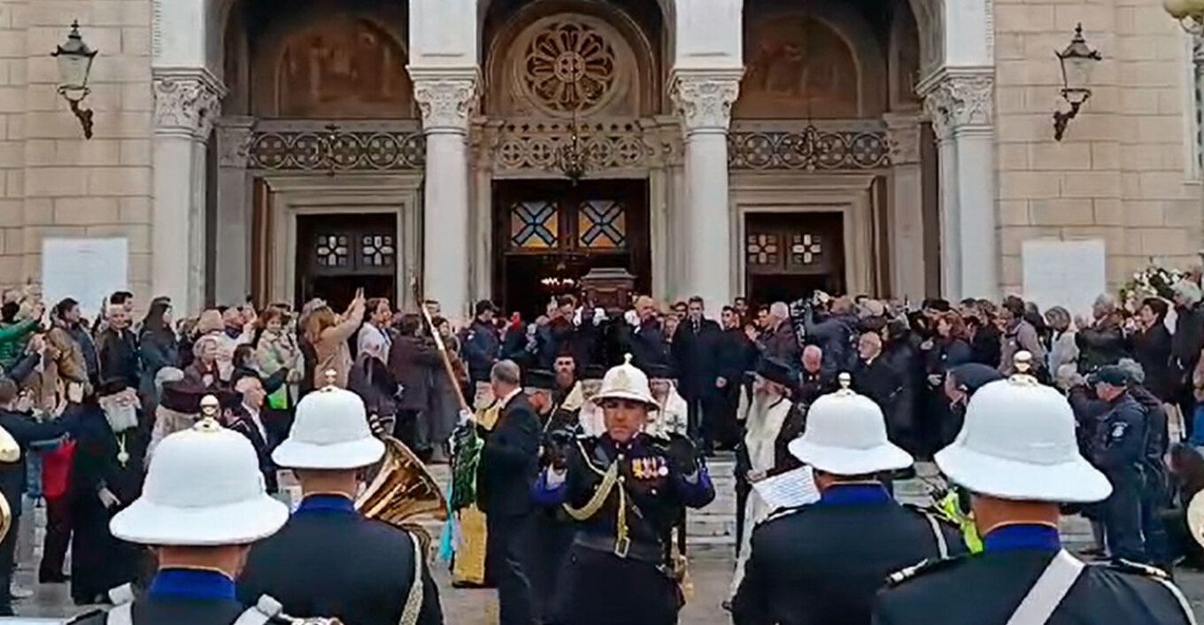 Στα Τίρανα το σκήνωμα του Αρχιεπισκόπου Αλβανίας Αναστάσιου