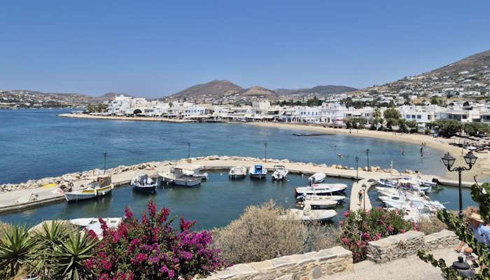 Η Πάρος αναδείχθηκε ως το καλύτερο νησί στον κόσμο για το 2025 από το ταξιδιωτικό περιοδικό Travel + Leisure