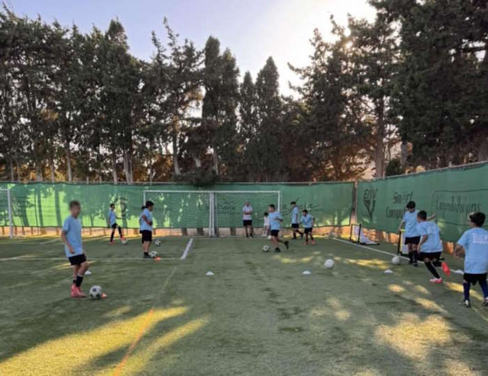 Διαγωνισμός για την προμήθεια τάπητα γηπέδων ποδοσφαίρου Λευκών και Νάουσας