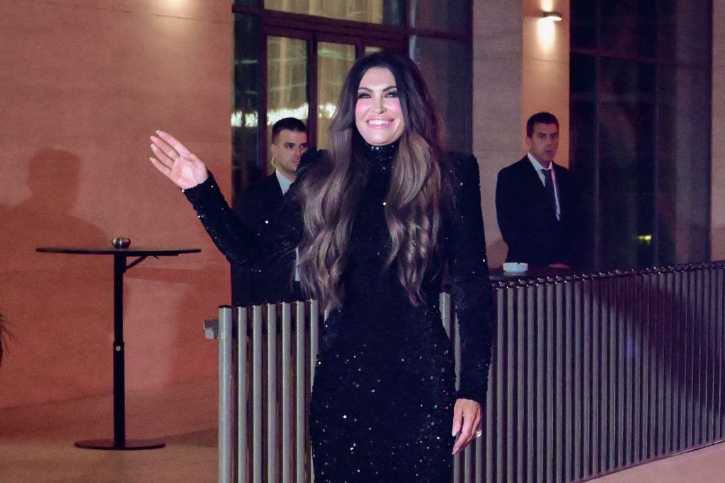 «Γεια σας Ελλάδα!», έγραψε στα ελληνικά η Κίμπερλι Γκίλφοϊλ μετά την άφιξή της