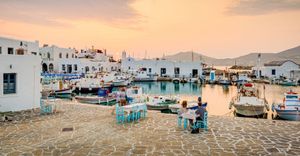 Conde Nast Traveller: Πρώτη η Πάρος στη λίστα δημοφιλίας για το 2026
