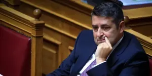 Διασωληνωμένος στον «Ευαγγελισμό» ο Γιώργος Μυλωνάκης