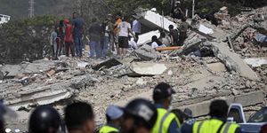 Βενεζουέλα: Βιβλική καταστροφή - Τουλάχιστον 235 νεκροί, 50.000 οι αγνοούμενοι και οι παγιδευμένοι