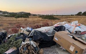 Κίνηση Πολιτών: Έκκληση για προστασία της Δημόσιας Υγείας στην Πάρο και διαμαρτυρία στον ΧΥΤΑ