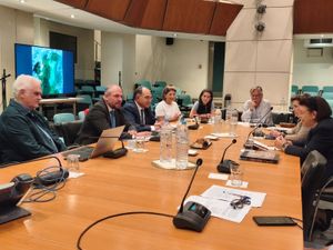 Συνάντηση του Δημάρχου Πάρου Κώστα Μπιζά με την Υπουργό Πολιτισμού Λίνα Μενδώνη