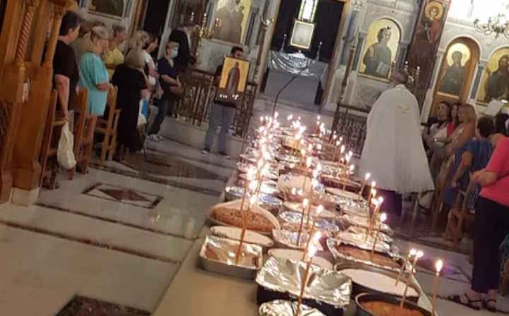 Φανουρόπιτα: Η ιστορία της και η κλασική συνταγή με τα 9 υλικά από την Αργυρώ Μπαρμπαρίγου