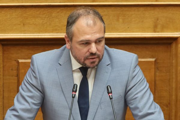Φίλιππος Φόρτωμας: Τι εισηγήθηκε για τις Κυκλάδες στην αρμόδια Υποεπιτροπή της Βουλής