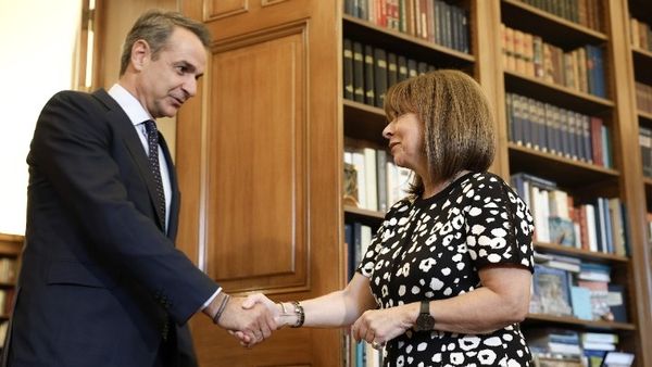 Μητσοτάκης: Αντιμετωπίζουμε ένα τελείως ακραίο καιρικό φαινόμενο