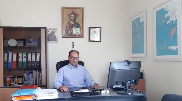 Συνάντηση Μπιζά με το ΔΣ του  εμποροεπαγγελματικού συλλόγου Πάρου - Αντιπάρου