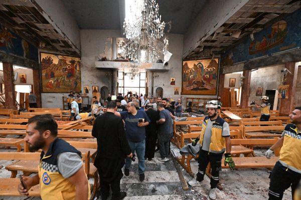 Επίθεση σε εκκλησία στη Συρία: 22 νεκροί, οι αρχές επιρρίπτουν την ευθύνη στο ISIS