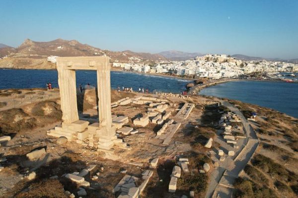 Η Νάξος αναδείχθηκε «Καλύτερο νησί της Ευρώπης» στα Conde Nast Traveller Readers’ Choice Awards 2025