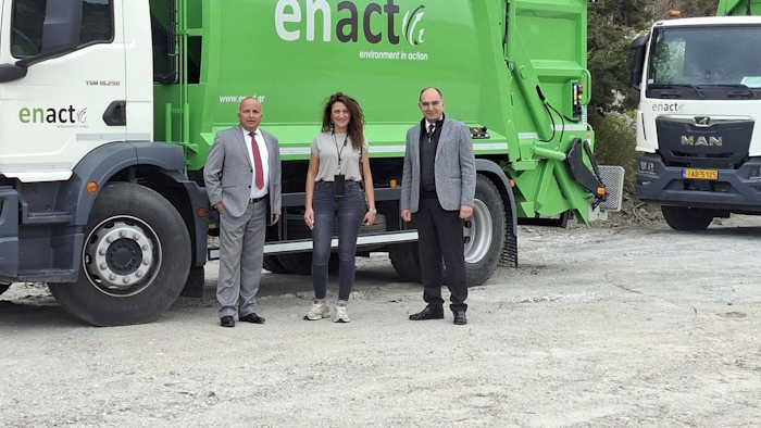 Υπογραφή σύμβασης για την αποκομιδή απορριμμάτων οικισμών στον Δήμο Πάρου