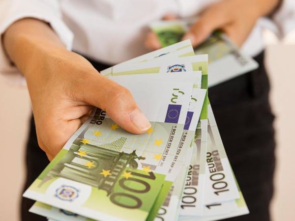 Σε εφαρμογή το Μητρώο Παροχών και Ενισχύσεων – Ποια επιδόματα και ενισχύσεις εντάσσονται