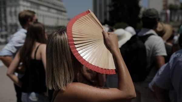 Καιρός: Ηλιοφάνεια και άνοδος της θερμοκρασίας - Έως 8 μποφόρ οι άνεμοι στο Αιγαίο